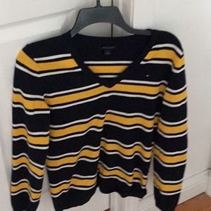 Tommy Hilfiger sweater